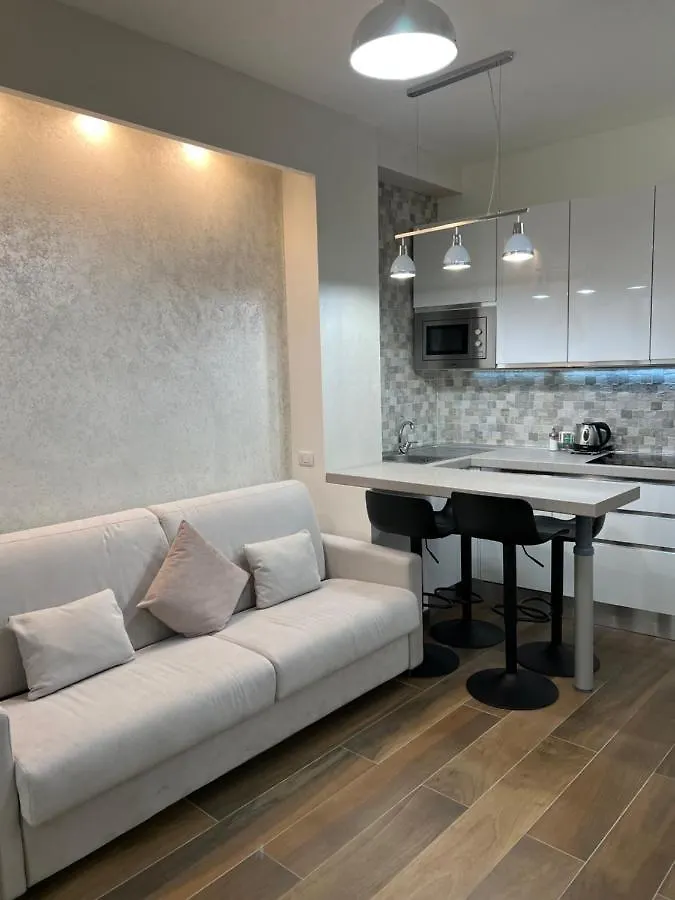 Residenza N&D Luxury Apartman Bari 0*,